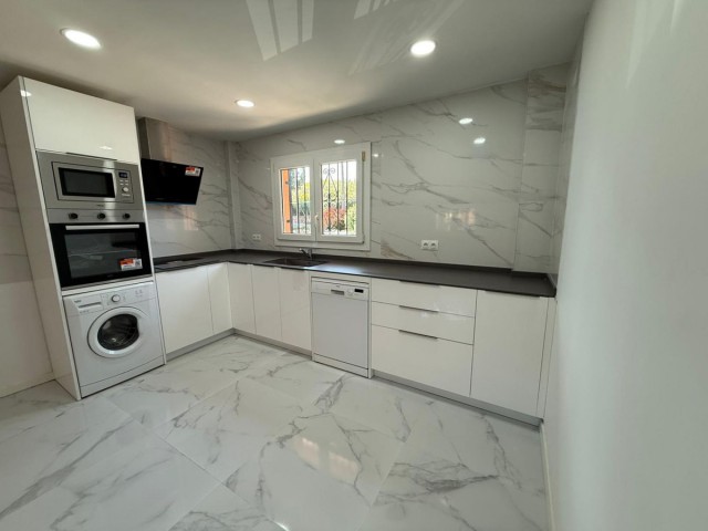 4 Soveroms Villa i Manilva