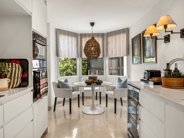 3 Schlafzimmer Apartment in Nueva Andalucía
