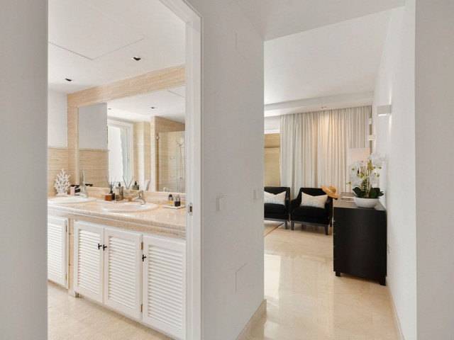 3 Schlafzimmer Apartment in Nueva Andalucía