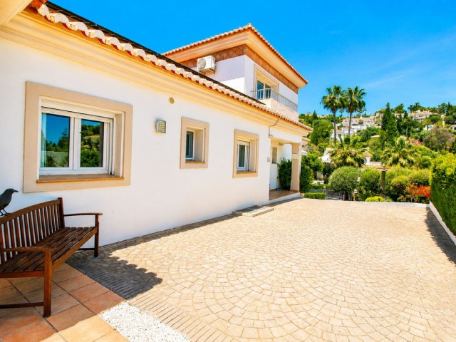 6 Slaapkamer Villa in Sierrezuela