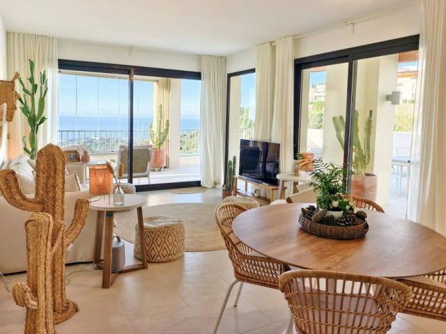 Penthouse in Altos de los Monteros