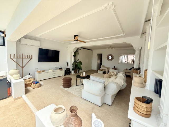 5 Schlafzimmer Villa in Nueva Andalucía