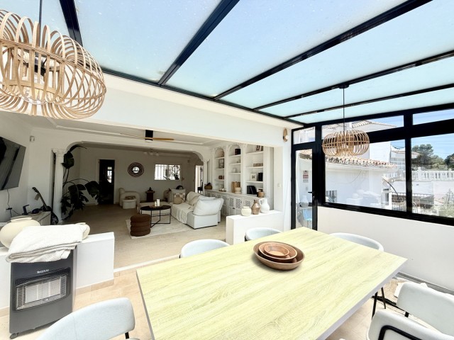 5 Schlafzimmer Villa in Nueva Andalucía