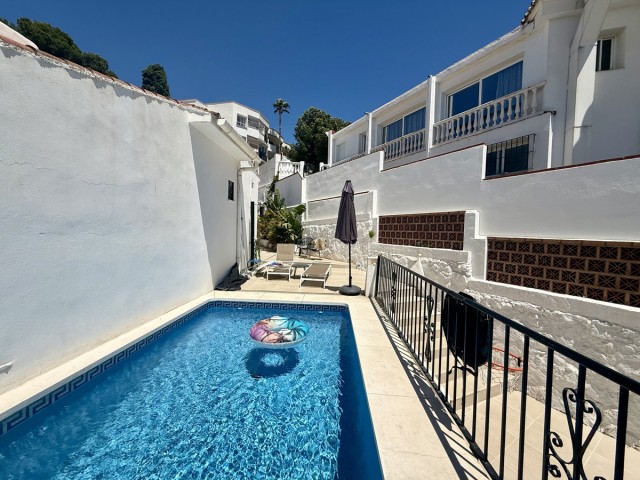 5 Schlafzimmer Villa in Nueva Andalucía