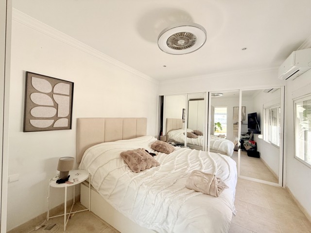 5 Schlafzimmer Villa in Nueva Andalucía