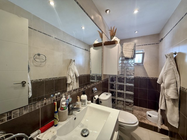 5 Schlafzimmer Villa in Nueva Andalucía