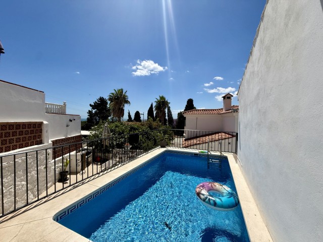 5 Schlafzimmer Villa in Nueva Andalucía