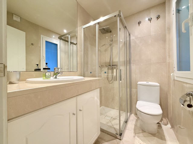 Appartement avec 2 Chambres  à Estepona