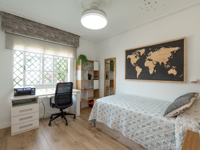 4 Schlafzimmer Reihenhaus in Nueva Andalucía