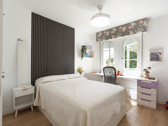 4 Schlafzimmer Reihenhaus in Nueva Andalucía