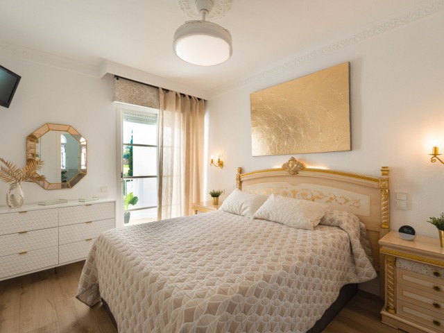 4 Schlafzimmer Reihenhaus in Nueva Andalucía