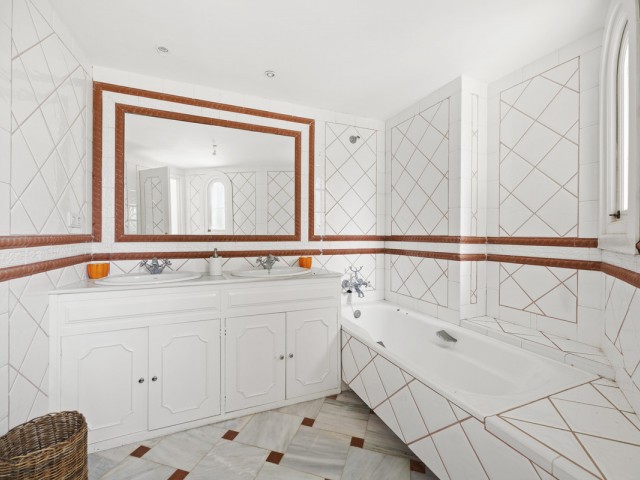 Villa avec 3 Chambres  à Benahavís