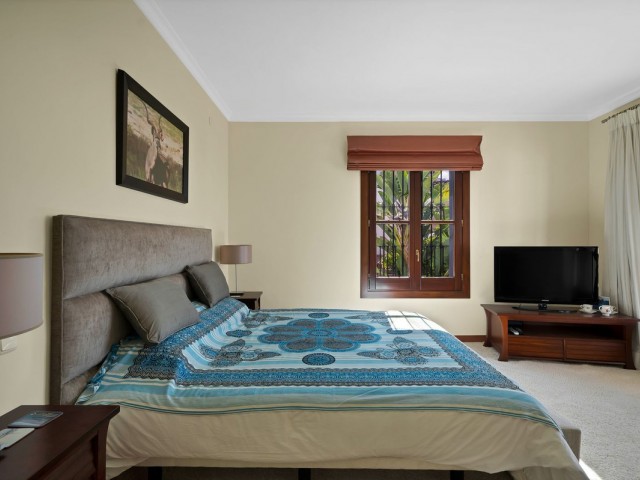 3 Bedrooms Townhouse in Benahavís