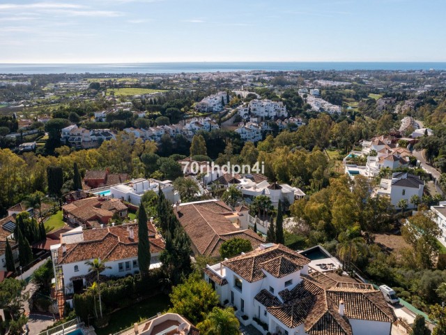 Villa avec 6 Chambres  à Benahavís