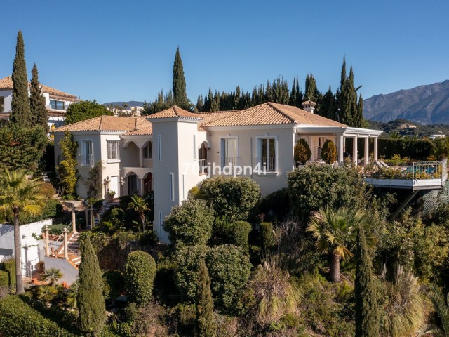 Villa avec 6 Chambres  à Benahavís