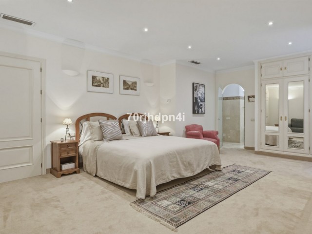 Villa avec 6 Chambres  à Benahavís