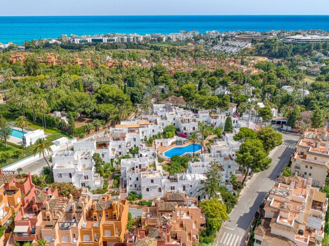 Reihenhaus, Nueva Andalucia