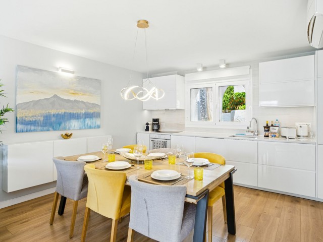 3 Schlafzimmer Reihenhaus in Nueva Andalucía