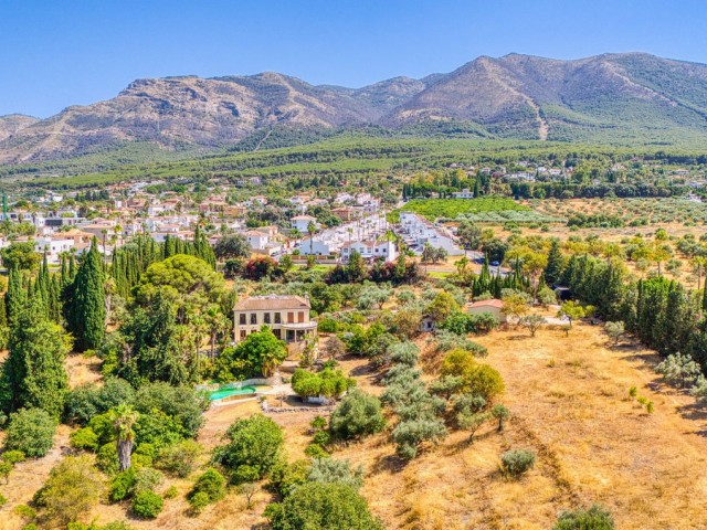 6 Bedrooms Villa in Alhaurín el Grande