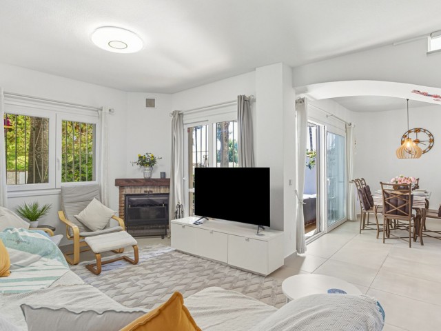 3 Bedrooms Townhouse in Calahonda