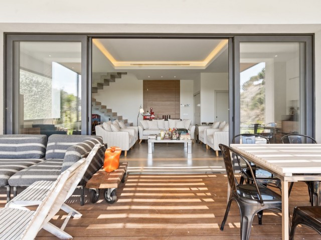6 Bedrooms Villa in El Madroñal