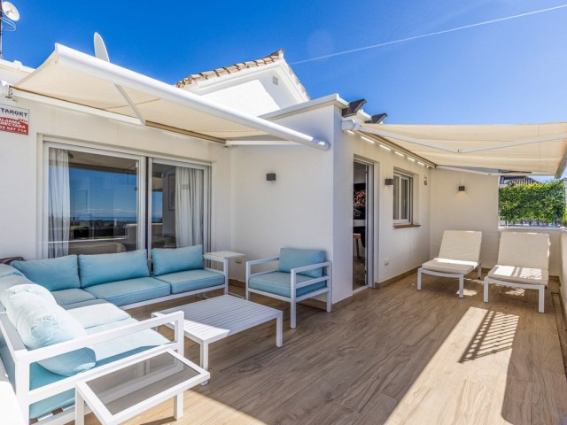 3 Bedrooms Apartment in Benahavís