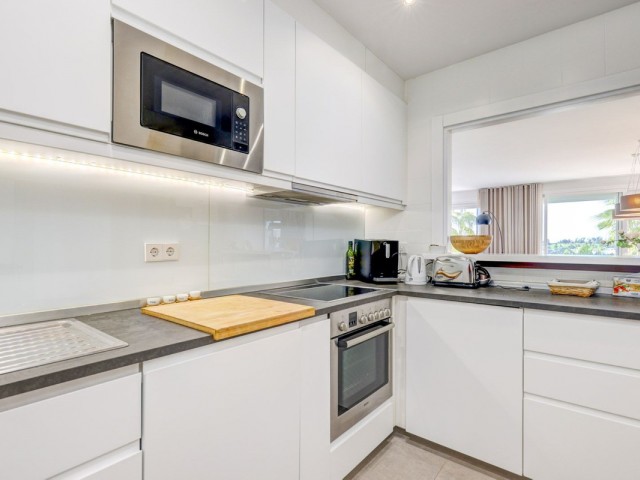 3 Bedrooms Apartment in Benahavís