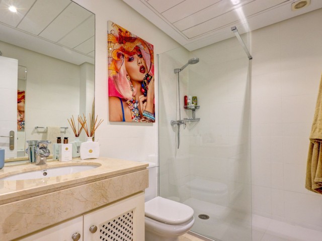 3 Bedrooms Apartment in Benahavís