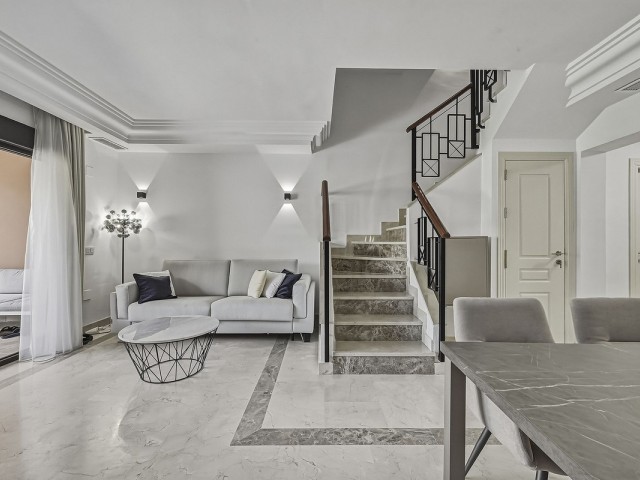 2 Schlafzimmer Reihenhaus in Bahía de Marbella