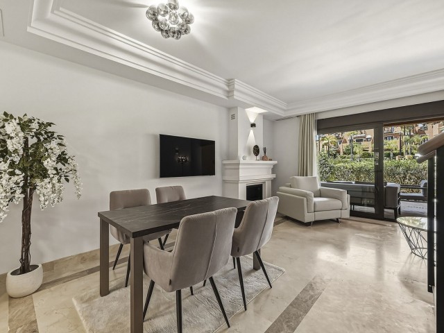 2 Schlafzimmer Reihenhaus in Bahía de Marbella
