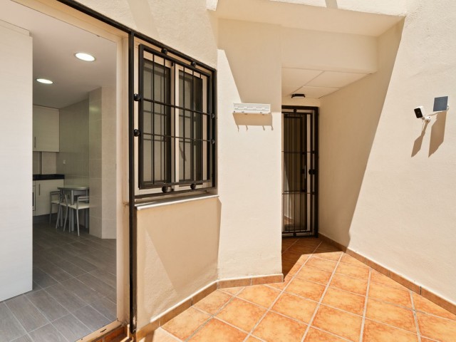 4 Bedrooms Townhouse in Costabella