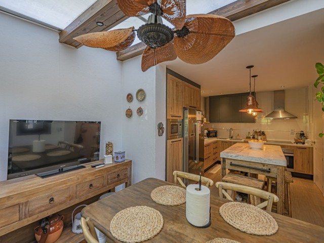 2 Makuuhuoneen Rivitalo Atalaya