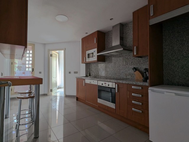 2 Bedrooms Apartment in Aloha