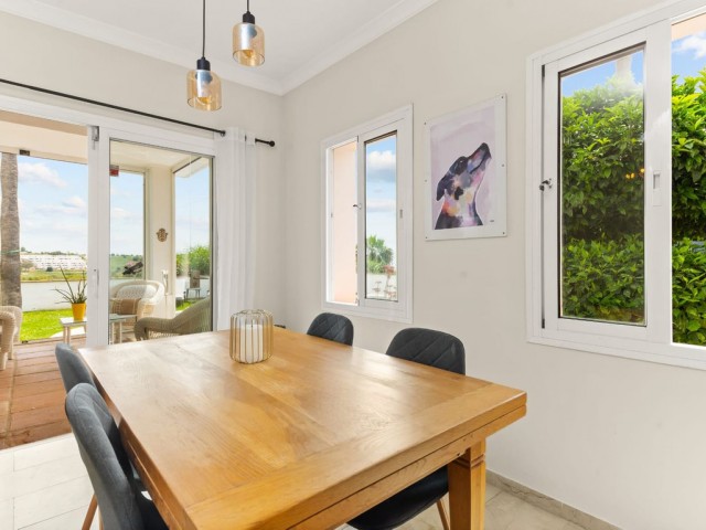 Villa avec 3 Chambres  à Estepona