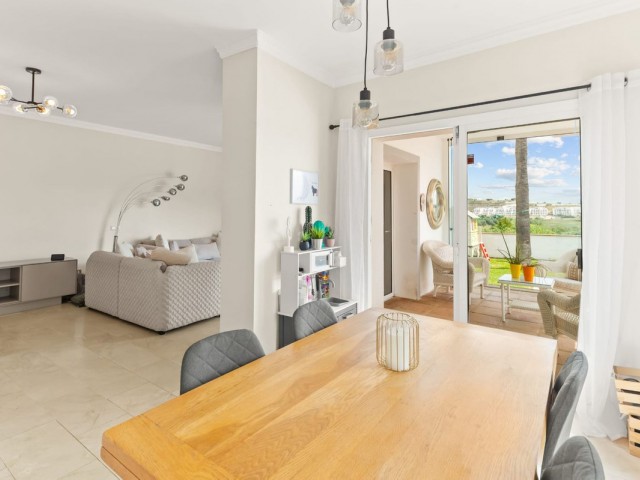 Villa avec 3 Chambres  à Estepona