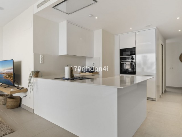 3 Bedrooms Apartment in Estepona
