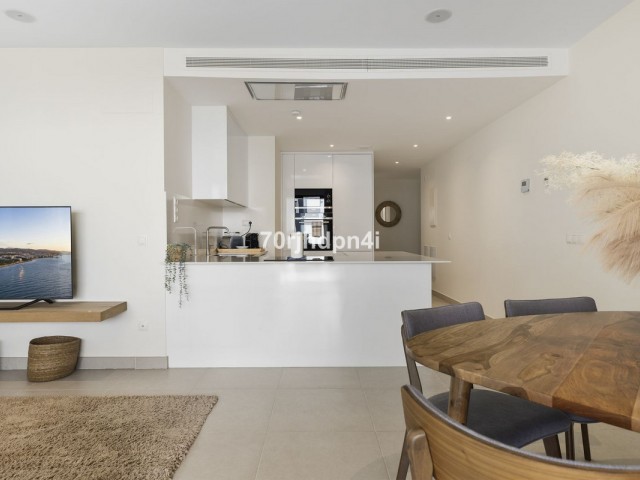 3 Bedrooms Apartment in Estepona