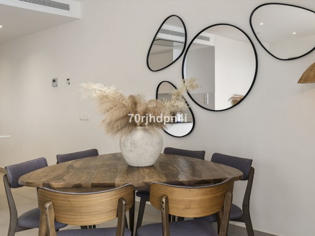 3 Bedrooms Apartment in Estepona