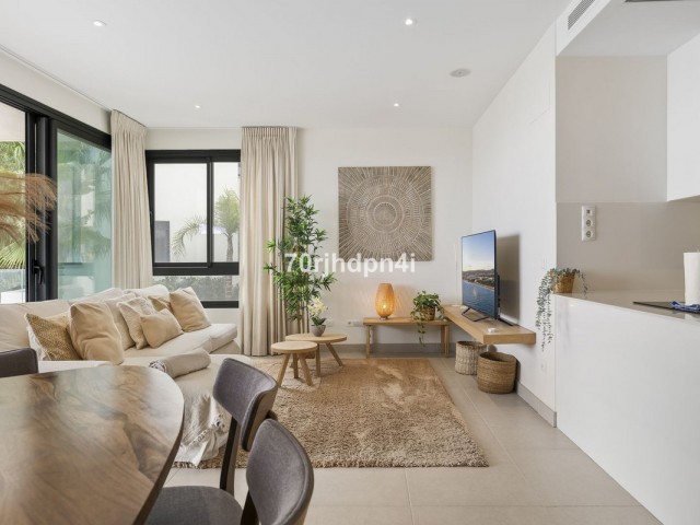 3 Bedrooms Apartment in Estepona
