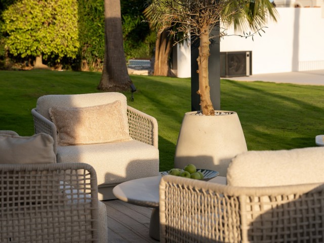 Villa avec 4 Chambres  à Benahavís
