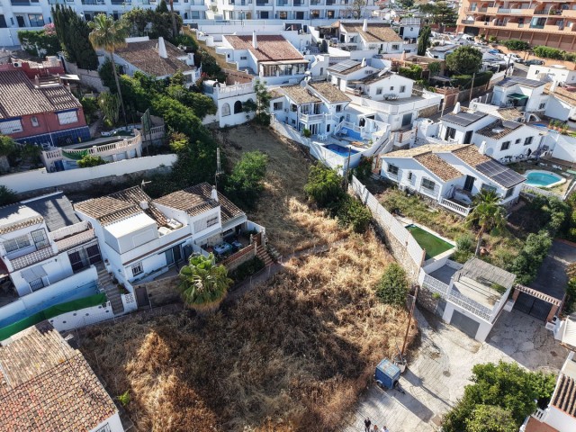 Plot, Fuengirola