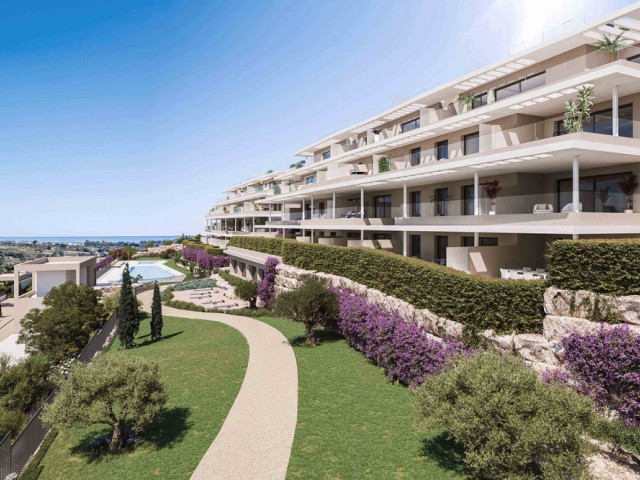 2 Bedrooms Apartment in Estepona