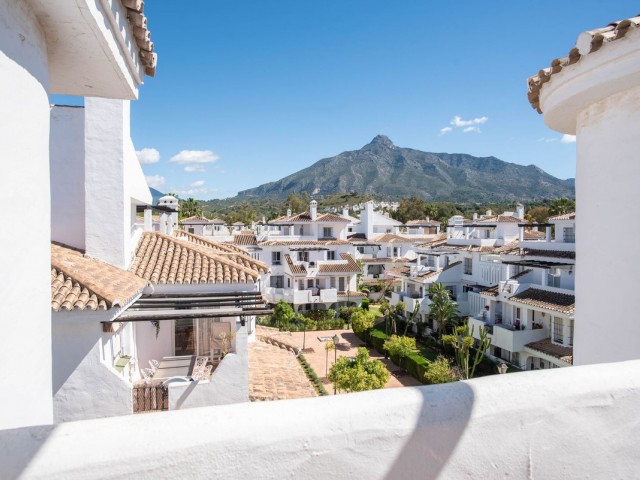 2 Soveroms Leilighet i Nueva Andalucía