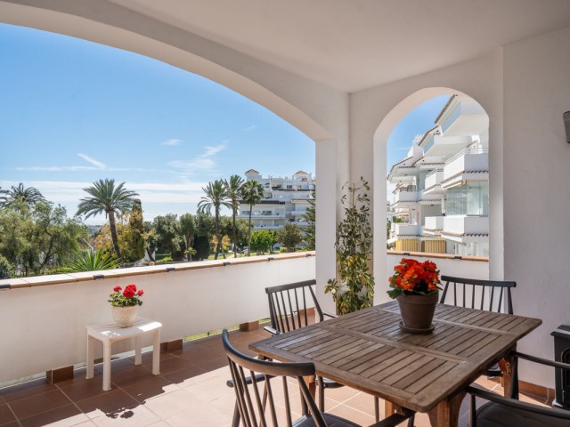 2 Soveroms Leilighet i Nueva Andalucía