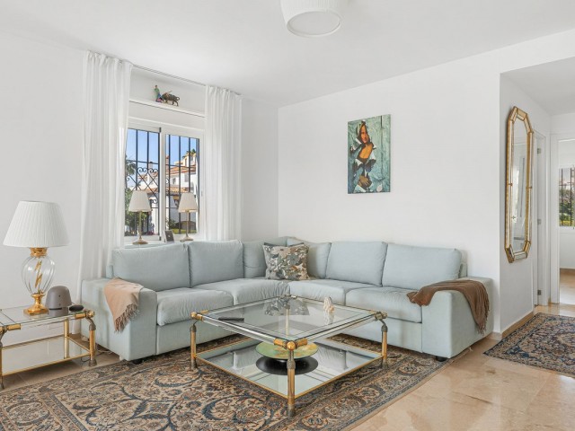 2 Soveroms Leilighet i Nueva Andalucía