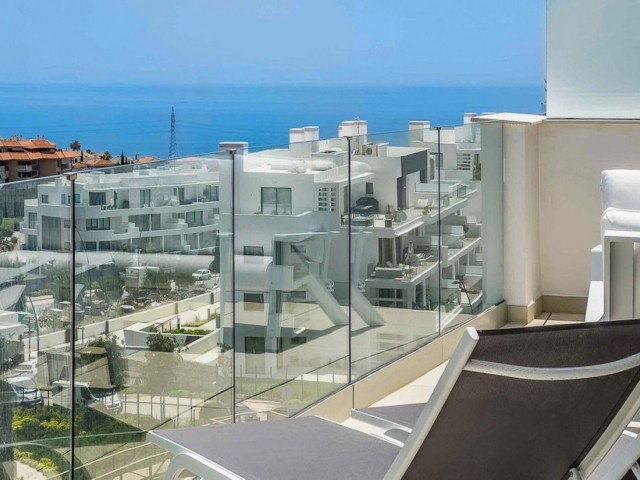 2 Bedrooms Apartment in Fuengirola