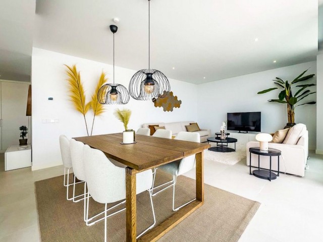 2 Bedrooms Apartment in Fuengirola