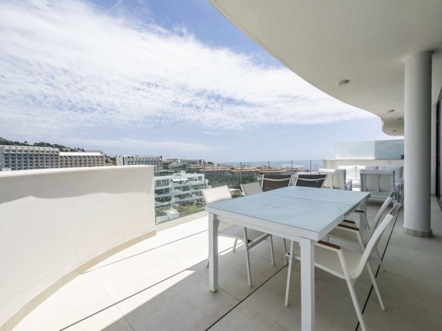 2 Bedrooms Apartment in Fuengirola