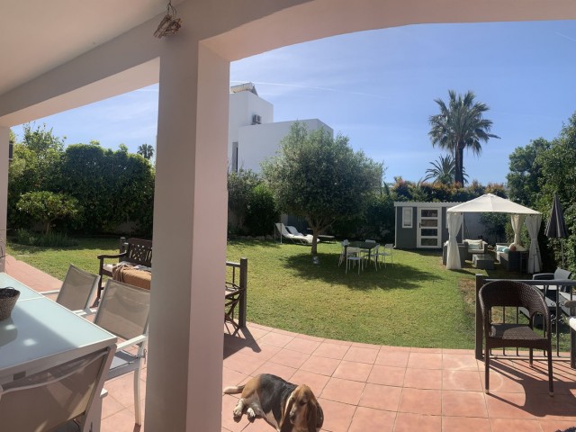 5 Bedrooms Villa in San Pedro de Alcántara