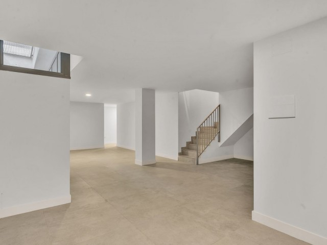 Appartement avec 4 Chambres  à Marbella